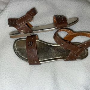 EUC Micheal Kors Youth girls sandals size 3